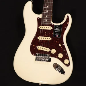 Fender American Professional II Stratocaster, Rosewood Fingerboard, Olympic Whit - Picture 1 of 9