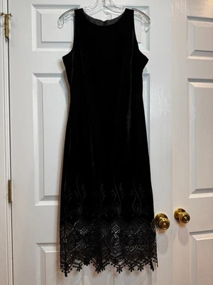 Anne Klein Black Velvet Dress Lace Hem Elegant Timeless Sophisticated Size Med - Image 1 of 4