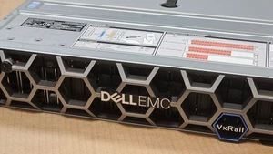 SPEC - DELL R740xd P570F 2x Xeon Gold 6132 14C 2.6GHz 128GB RAM 24SFF HDD H740p - Bild 1 von 12