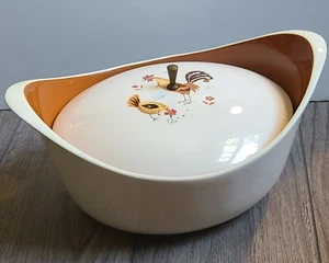 Mid Century Mod Dish with Lid Kitchen Decor Retro Rooster Hen Covered Dish - Picture 1 of 9