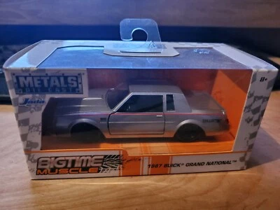 1/43-1/32 diecast cars wide variety buick pontiac oldsmobile olds cadillac - Image 1 of 3