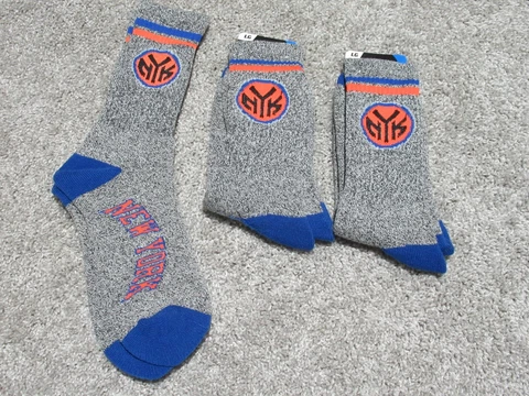 New York Knicks NBA Basketball Mens Socks ~~3 Pairs~~ Cover