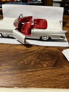 New Ray 1955 Cadillac El Dorado 1:43 Convertible White - Picture 1 of 2