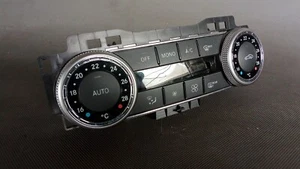 Mercedes Lüftersteuerung / Klimabedienteil Klima A2049002103 - Bild 1 von 6
