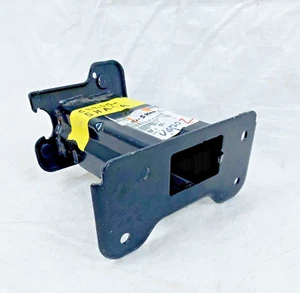 2015-20 Nissan Rogue RH Right Front Bumper Mount Bracket 622105HA0A New OEM - Picture 1 of 6