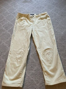Charter Club Bristol Yellow Capri Pants Size 8 - Picture 1 of 4