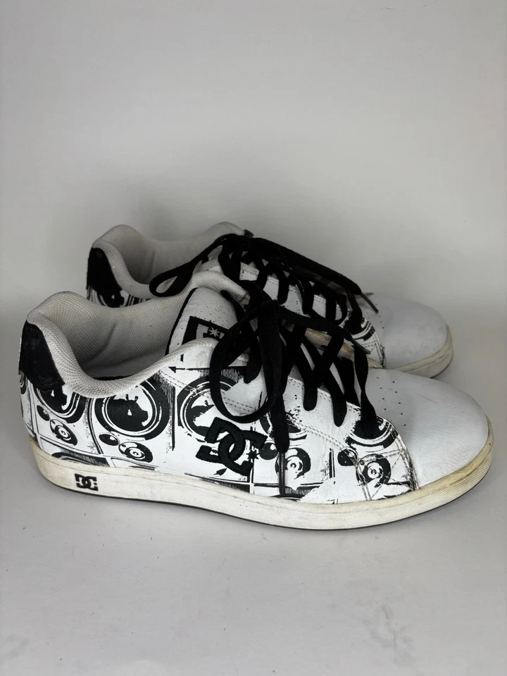 DC Shoes Lace Up Men's Size 12 Skateboarding White Black Chunky Sneakers - Image 1 of 4