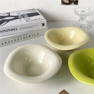 Solid Color Dessert Bowl Ceramic Fruit Bowl Wavy Salad Bowl Cafe Tableware - Picture 1 of 11