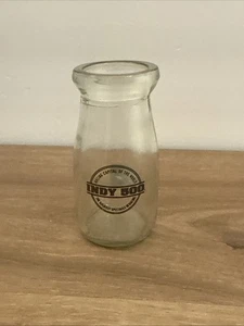 Bottiglia di latte in miniatura Indy 500 - 4" - Foto 1 di 5