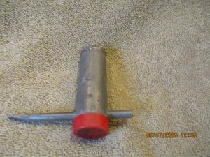 GM RED CAP SPOKE WIRE HUBCAP LOCK WRENCH KEY FREE SHIPPING - Picture 1 of 12