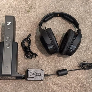 Sennheiser RS 175 Over-Ear Sound Isolating Wireless Headphones - Black - Bild 1 von 3