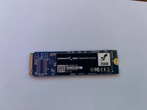 Sabrent Rocket 256GB SSD NVMe (SB-ROCKET-256, PCIe 3.0) - Picture 1 of 1