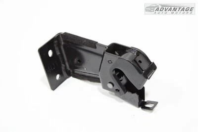 2019-2023 KIA FORTE REAR SECOND ROW CENTER MIDDLE SEAT LATCH BRACKET OEM - Image 1 of 4