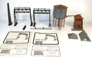 HO Signal Bridges, Water Tower, Signal Tower, Industrial Brick Chimney - Picture 1 of 10