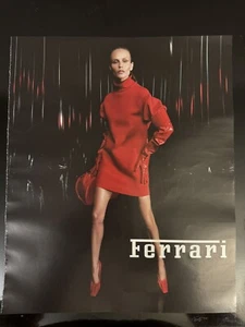 FERRARI Moda ANJA RUBIK Autunno 2024 Stampa Rivista Pubblicità Gambe Lunghe Rosso Tacchi Alti - Foto 1 di 4
