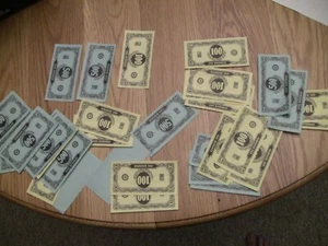 Operation 1965 Milton Bradley Vintage Replacement Parts/Pieces-Money - Picture 1 of 1