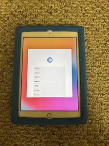 Apple iPad 6ta generación - 32 GB - WiFi - dorado incluido con BigGrips cubierta protectora - Imagen 1 de 3