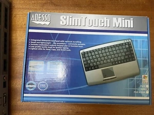 Adesso Slim Touch Slimtouch Mini Keyboard Track Pad Wired USB - Picture 1 of 2