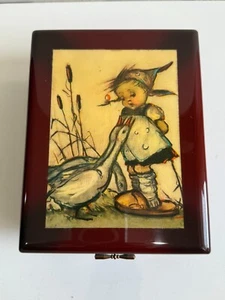 Vintage Hummel "Das kleine Gänsemädchen" Spieluhr, Träumerei (Schumann), Germany - Bild 1 von 5
