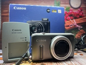 Canon PowerShot SX260 HS 12.1MP 20x Zoom Digital Camera Complete in Box - Picture 1 of 12