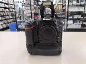Nikon D7200 Digital Slr - Picture 1 of 11