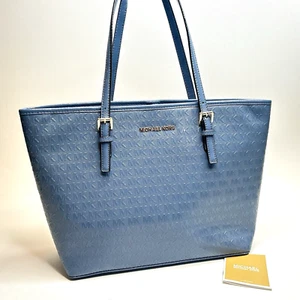 Nuevo Bolso de Mano MICHAEL KORS Cuero Logo Repujado Mediano AZUL POLVORIENTO - Imagen 1 de 11