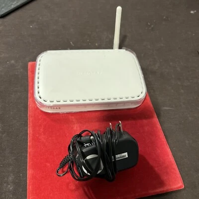 Netgear WGR614v10 54 Mbps 4-Port 10/100 Wireless N Router - Image 1 of 4