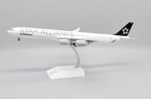 AIRBUS A340-600 LUFTHANSA REG: D-AIHC WITH STAND - JC WINGS EW2346004 1/200 - Picture 1 of 11