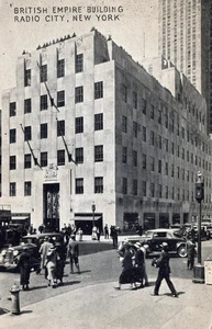 NEW YORK CITY - Radio City British Empire Building Postcard - 1942 - Picture 1 of 2