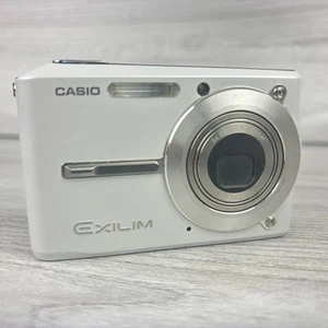 Casio Exilim EX-S500 Digital Camera White Untested No Battery - Picture 1 of 7