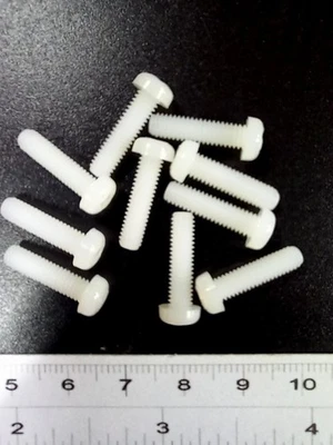 Viti Nylon M4 X 15 - Testa Cilindrica Taglio/Incrociato - Bianco Naturale - - Immagine 1 di 2