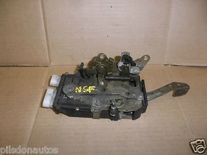ACTUADOR MOTOR CIERRE CENTRALIZADO DELANTERO PASAJERO CERCANO FIAT TEMPRA 1990-1996 - Imagen 1 de 1