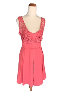 Review Women's Dress - Size 8 Pink - Fit and Flare - Excellent Condition - Bild 1 von 10