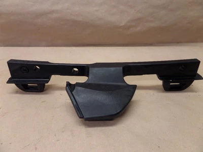 Kawasaki Concours 14 2012 montaje de barra de agarre de plástico trasero izquierdo  Foto 1 de 4