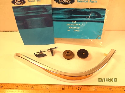 FORD 1988/1990 MERCURY TOPAZ(54) MOULDING (BRIGHT) LH REAR LAMP, E86Y-13477-A - Image 1 of 3