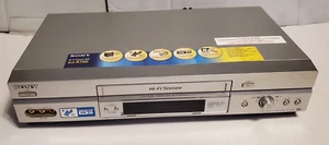 Sony VCR SLV-N750 Video Cassette Grabadora Reproductor VHS Hi-Fi Estéreo *Video Difuso* - Imagen 1 de 10