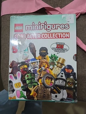 Lego Minifigures Character Collection 5 Books 225 Reusable Stickers Brand New - Image 1 of 4