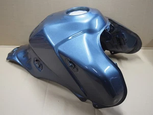 Tank silber Suzuki DL 1000 V-Strom K2 beschädigt (1513088) - Bild 1 von 6
