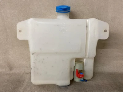 Isuzu Trooper II 2001 jarra tanque depósito lavadora con motor puerta trasera OEM Foto 1 de 4