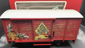 LGB 43353 CHRISTMAS MUSIC SOUND BOXCAR OPERATES FROM 9V BATTERY IN BOX G SCALE - Picture 1 of 6