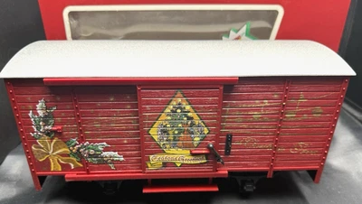 LGB 43353 CHRISTMAS MUSIC SOUND BOXCAR OPERATES FROM 9V BATTERY IN BOX G SCALE - Image 1 of 4