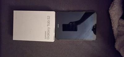 Samsung Galaxy Tab S2 SM-T815 32GB, WLAN + 4G, 24,6 cm (9,7 Zoll) Schwarz - Bild 1 von 4