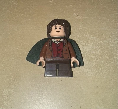 Lego Frodo Bolsos Minifigura Minifigura Lotr Señor de los Anillos Rojo Marrón Chaqueta Foto 1 de 2