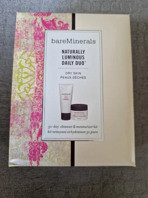 Bare Minerals 30 Day Naturally Luminous Daily Duo Dry Skin Moisturiser Cleanser - Image 1 of 4