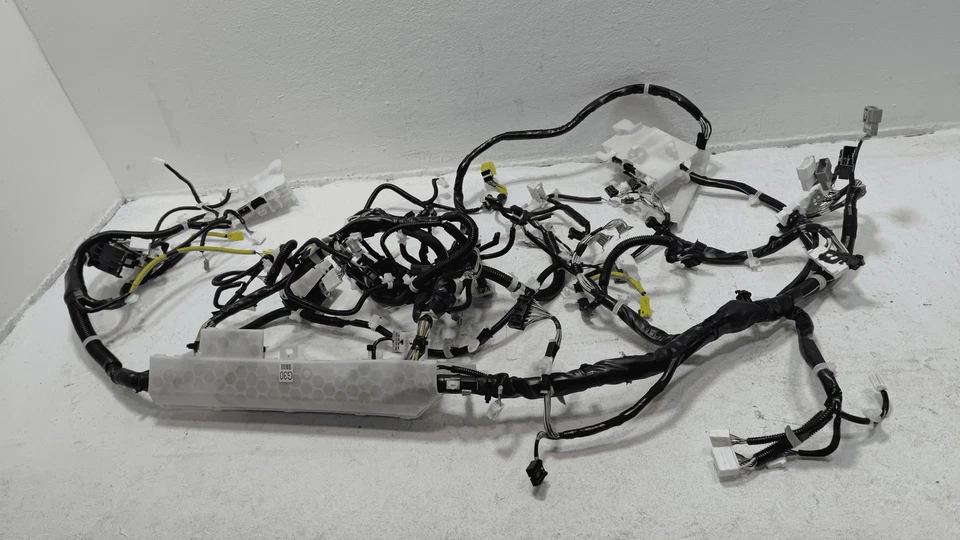 2018-2019 TOYOTA CAMRY XSE WIRE WIRING HARNESS FRONT DASH INSTRUMENT PANEL OEM - Image 1 of 4