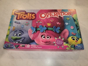 Juego de mesa Trolls Operation Hasbro Dream Works 2016 no completo falta 1 pieza - Imagen 1 de 4