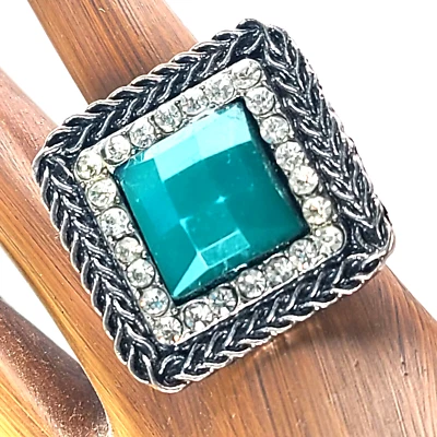 Anillo Grueso Ajustable Talla 7 OS Verde Estrás Antiguo Tono Plateado Foto 1 de 4