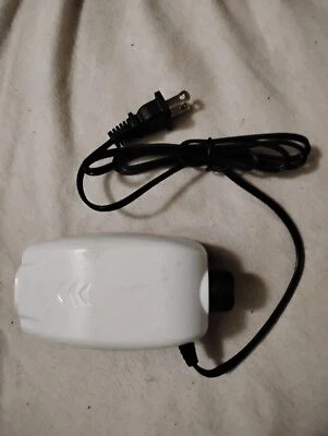 Bomba de aire para acuario 204 120 V 60 Hz 3 W - 18 kPa, 2-2,5 L/min para peceras Foto 1 de 3