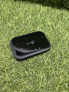 BT Mini Hub Plus Black Model:4G Wi-Fi Mini Hub (BT70) WIFI HUB + USB MOBILE #6J - Picture 1 of 2
