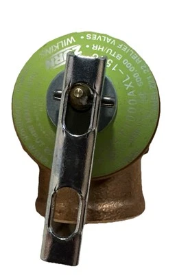 Zurn Wilkins P1000AXL-150C Safety Relief Valve 3/4" NPT - Image 1 of 4